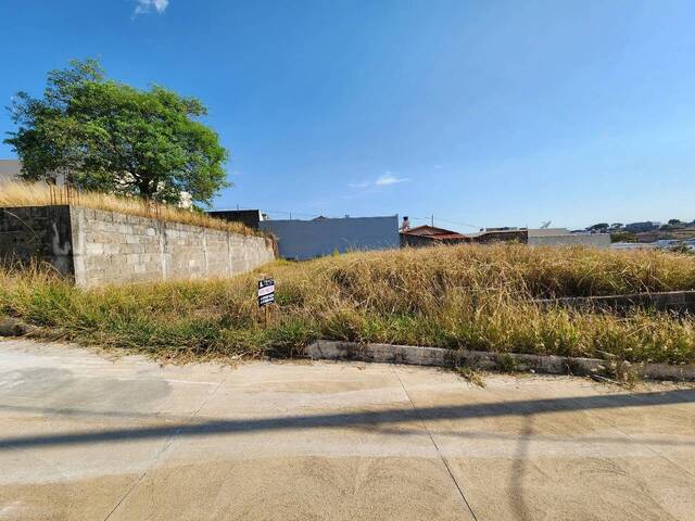 #1859 - Área para Venda em Santo Antônio do Monte - MG - 2