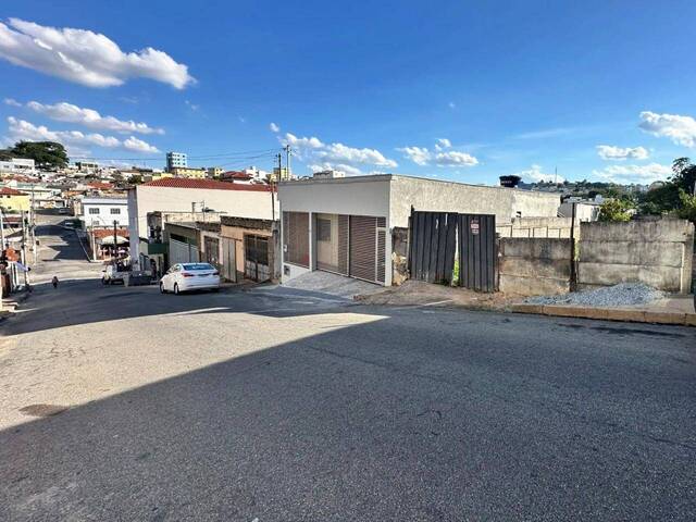 #1895 - Área para Venda em Santo Antônio do Monte - MG