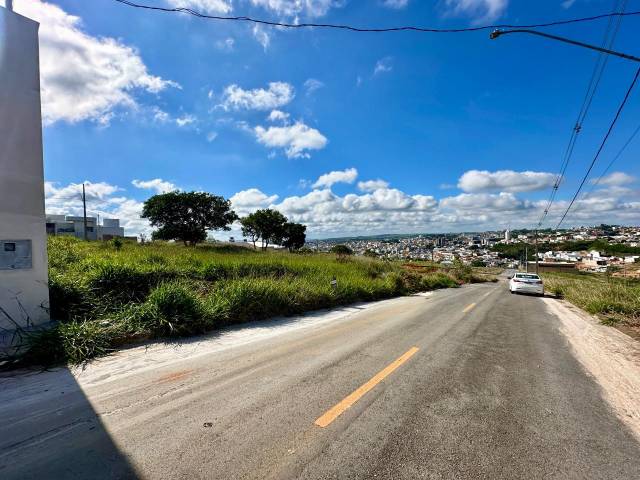 #1935 - Área para Venda em Santo Antônio do Monte - MG - 3