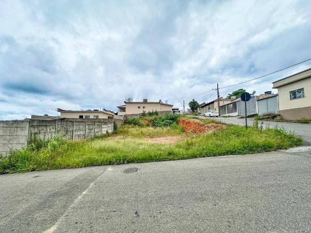 #1944 - Área para Venda em Santo Antônio do Monte - MG - 2