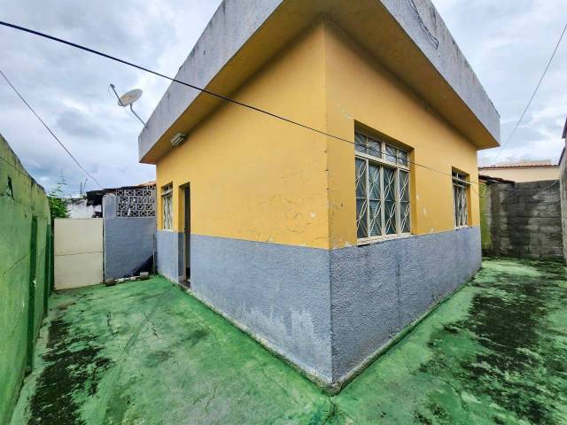 #1977 - Casa para Venda em Santo Antônio do Monte - MG - 2