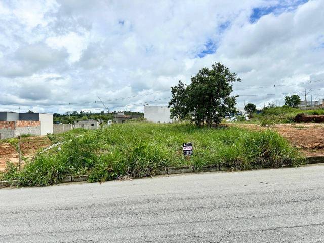 #1983 - Área para Venda em Santo Antônio do Monte - MG - 2