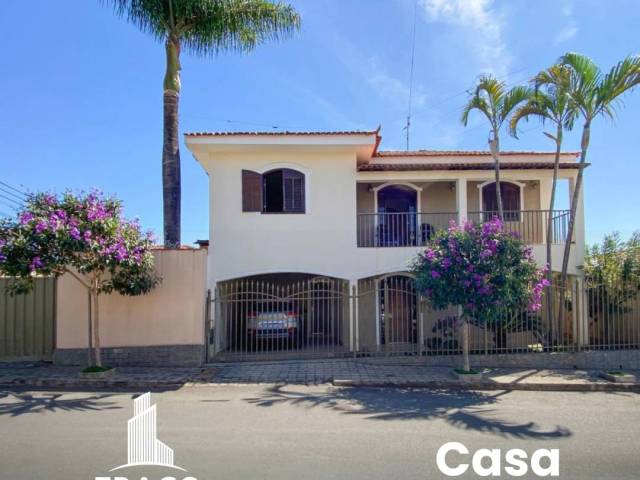 #1995 - Casa para Venda em Santo Antônio do Monte - MG