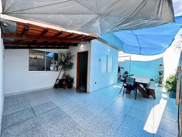 #1998 - Casa para Venda em Santo Antônio do Monte - MG