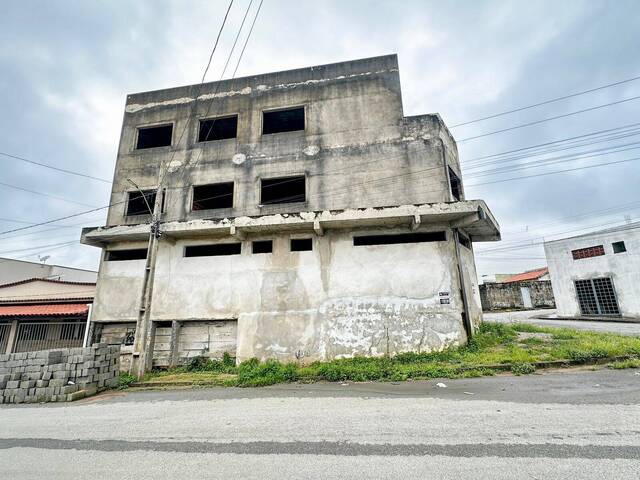 #2006 - Apartamento para Venda em Santo Antônio do Monte - MG