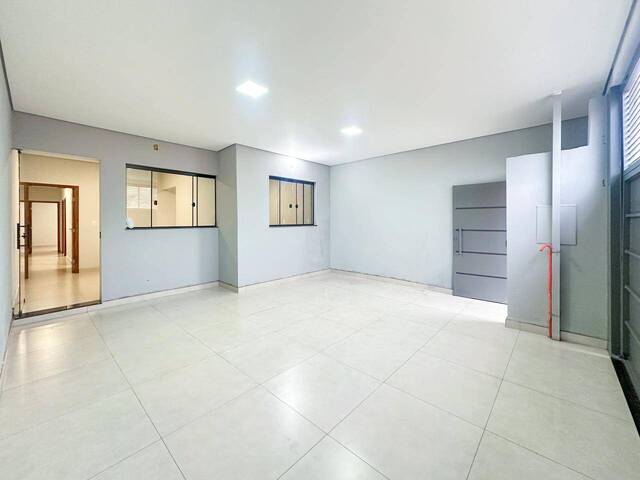 #2026 - Casa para Venda em Santo Antônio do Monte - MG