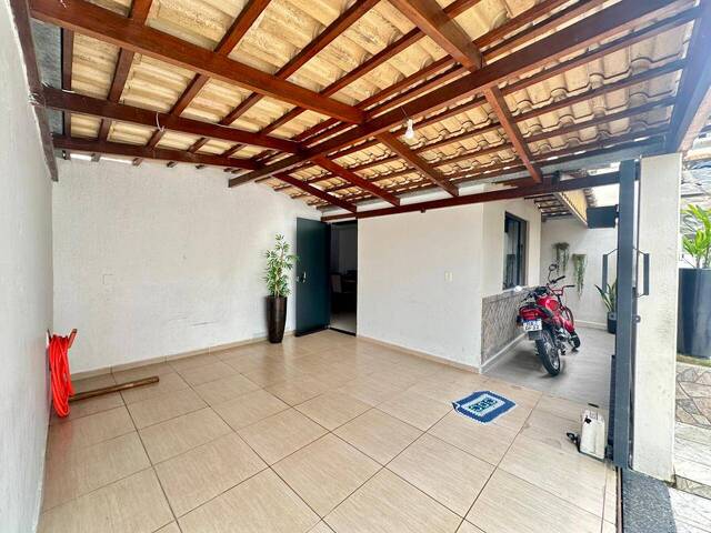 #2029 - Casa para Venda em Santo Antônio do Monte - MG