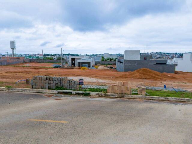 #2037 - Área para Venda em Santo Antônio do Monte - MG - 2