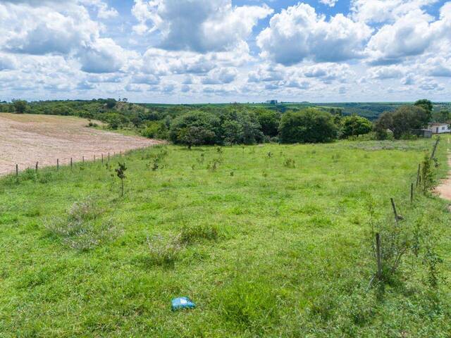 #2042 - Área para Venda em Santo Antônio do Monte - MG