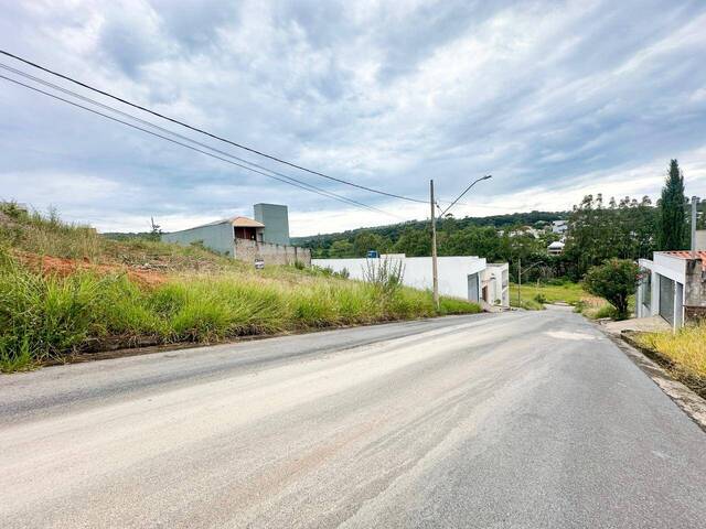 #2044 - Área para Venda em Santo Antônio do Monte - MG - 3