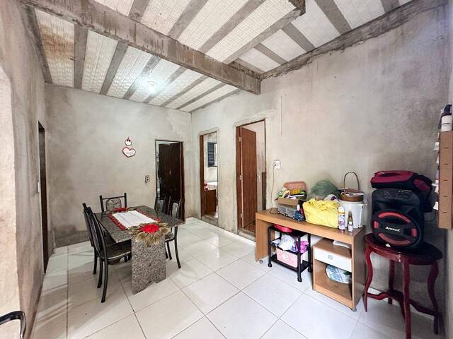 #2050 - Casa para Venda em Santo Antônio do Monte - MG - 2