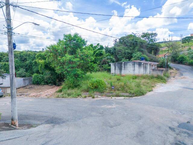 #2063 - Área para Venda em Santo Antônio do Monte - MG