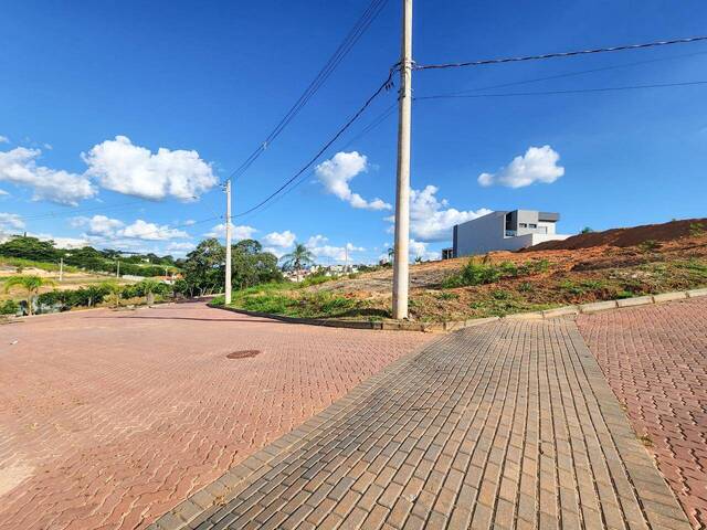 #2078 - Área para Venda em Santo Antônio do Monte - MG