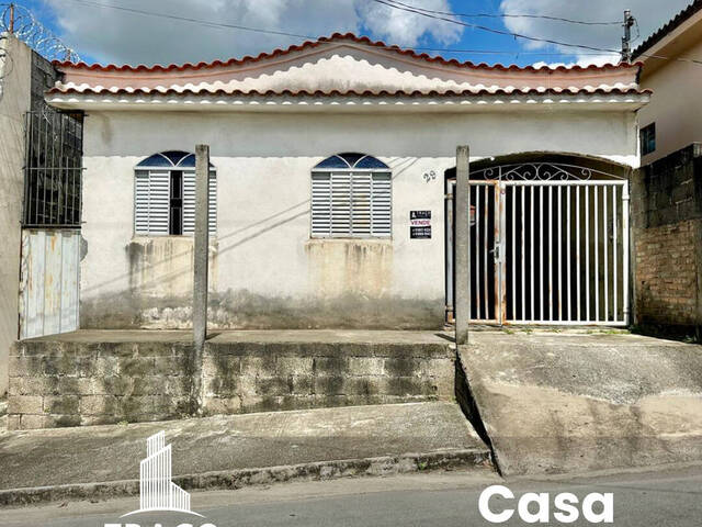 #2076 - Casa para Venda em Santo Antônio do Monte - MG