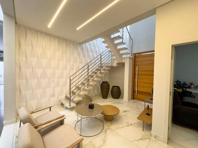 #2072 - Casa para Venda em Santo Antônio do Monte - MG