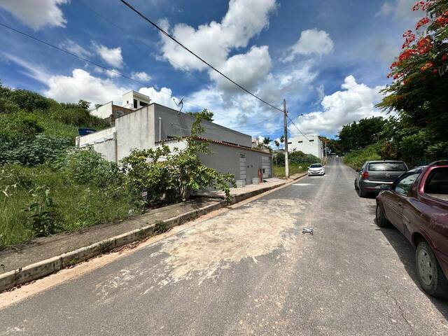 #2060 - Área para Venda em Santo Antônio do Monte - MG
