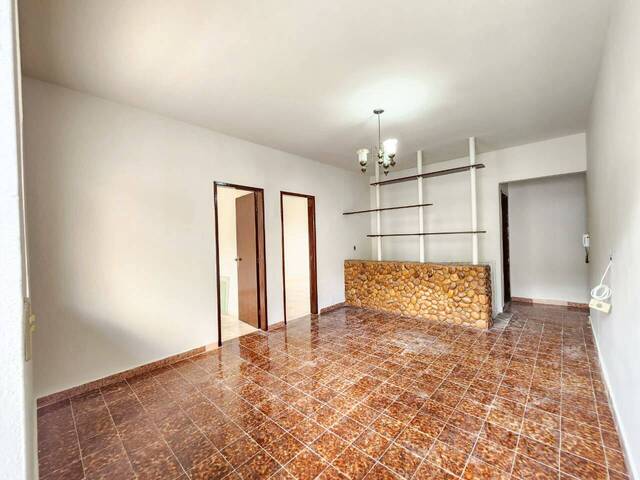 #2082 - Casa para Venda em Santo Antônio do Monte - MG