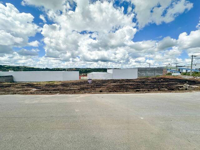 #2083 - Área para Venda em Santo Antônio do Monte - MG