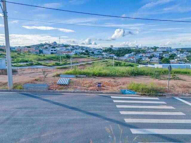 #2086 - Área para Venda em Santo Antônio do Monte - MG
