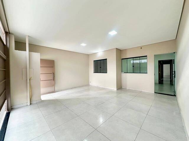 #2088 - Casa para Venda em Santo Antônio do Monte - MG