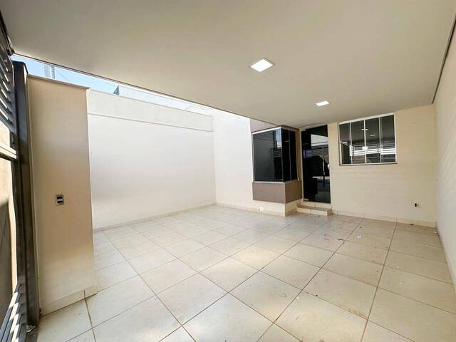 #2093 - Casa para Venda em Santo Antônio do Monte - MG