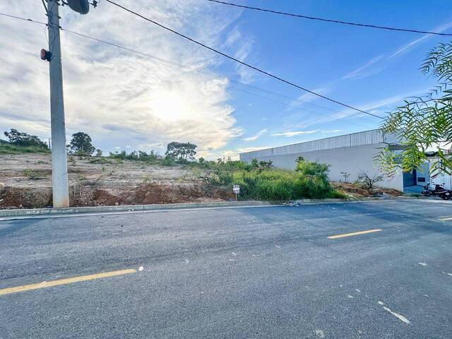 #2094 - Área para Venda em Santo Antônio do Monte - MG - 2