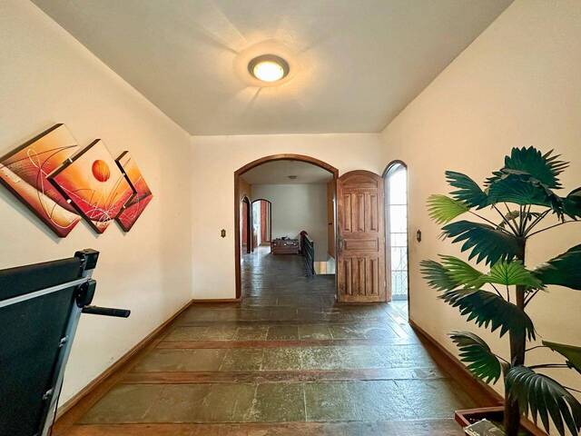 #2098 - Casa para Venda em Santo Antônio do Monte - MG