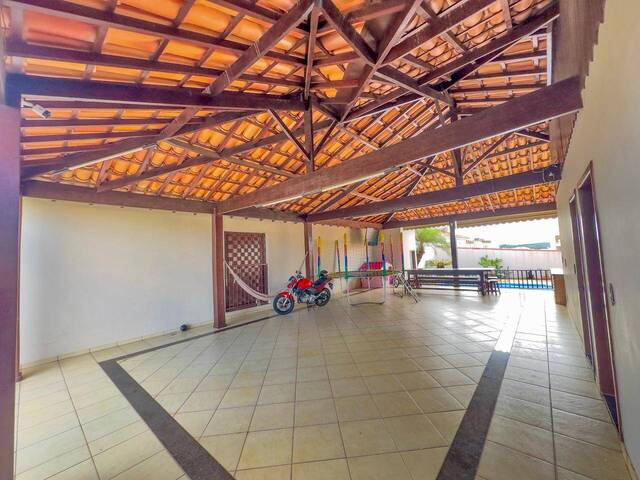 #2104 - Casa para Venda em Santo Antônio do Monte - MG