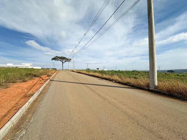 #2203 - Área para Venda em Santo Antônio do Monte - MG