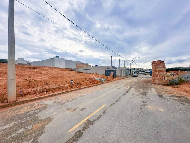 #2217 - Área para Venda em Santo Antônio do Monte - MG