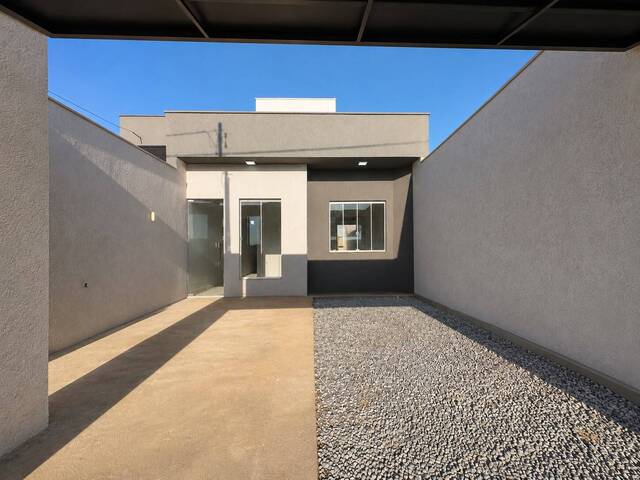 #2279 - Casa para Venda em Santo Antônio do Monte - MG