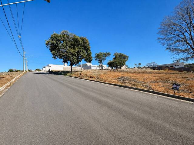 #2320 - Área para Venda em Santo Antônio do Monte - MG - 3