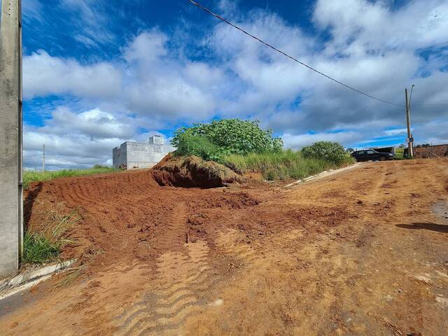 #2322 - Área para Venda em Santo Antônio do Monte - MG - 3