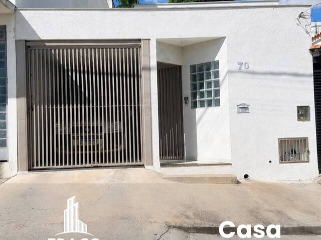 #2330 - Casa para Venda em Santo Antônio do Monte - MG - 1