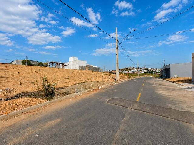 #2349 - Área para Venda em Santo Antônio do Monte - MG - 3